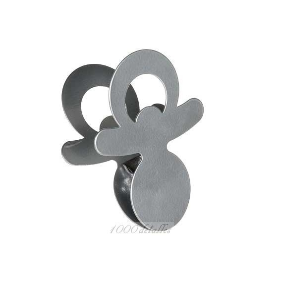 Pinza de chupete metálico