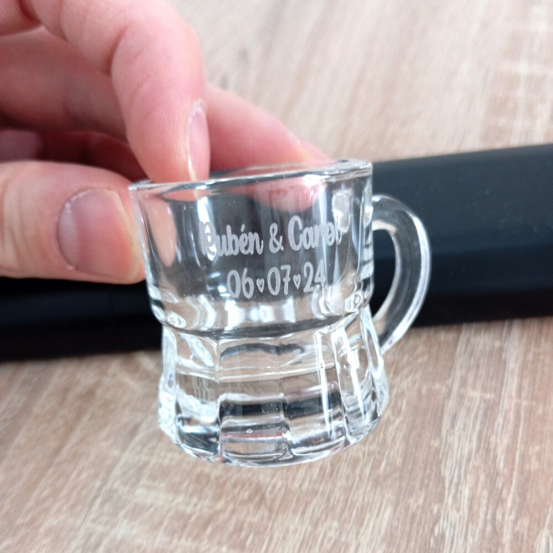 Chupito de cristal personalizado (3)