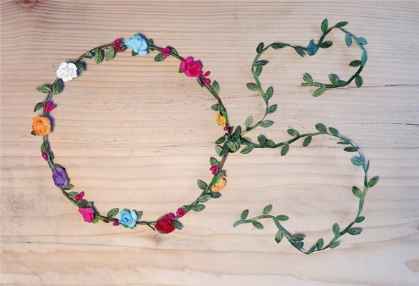 Corona de flores de colores