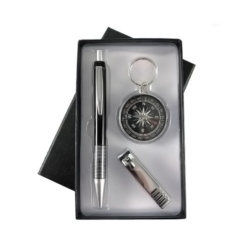 Estuche con brújula, bolígrafo y cortaúñas (2)
