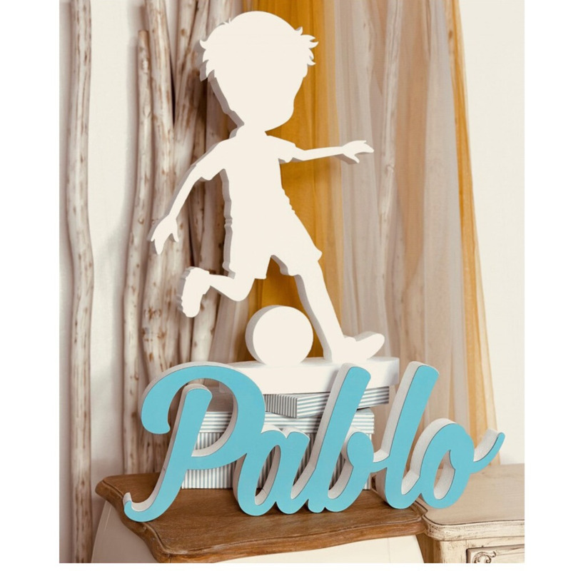 Futbolista en corcho con nombre (2)