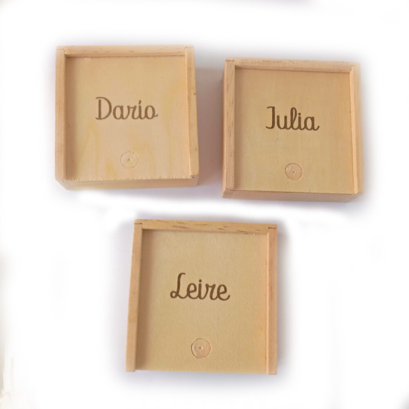 Juego 3 en raya en caja madera, detalle de boda comunión y bautizo infantil (8)