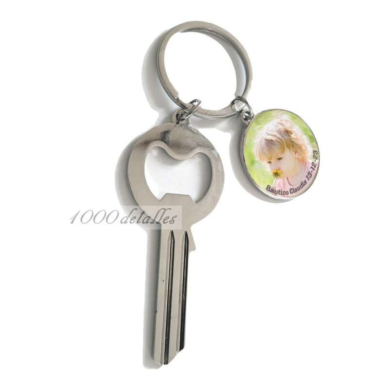 Llavero con llave abridor y placa personalizada (2)