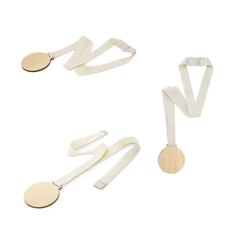 Medalla de madera personalizada (3)