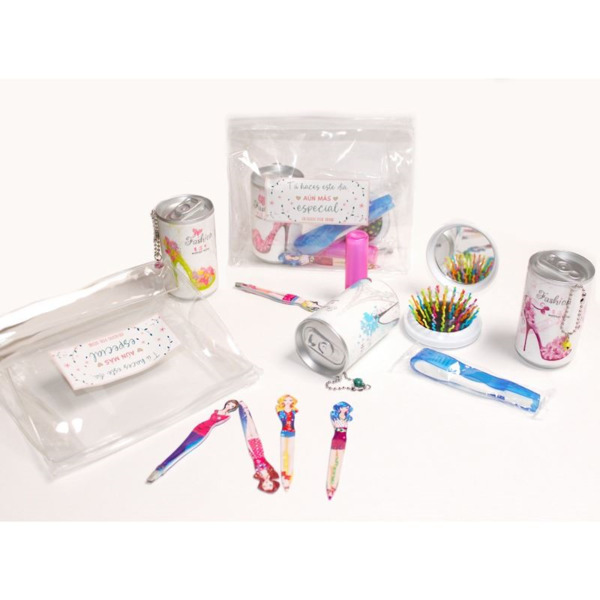 Neceser con accesorios para mujer