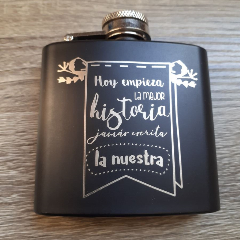 Petaca de acero negra personalizable, regalos para hombre (1)