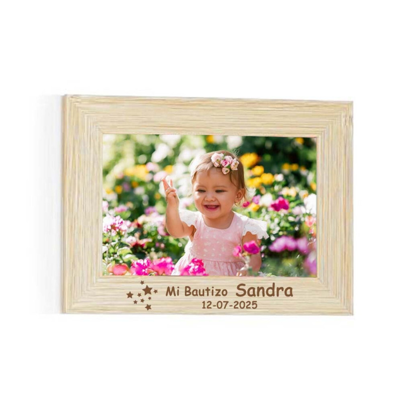 Portafotos de bautizo grabado de madera (1)