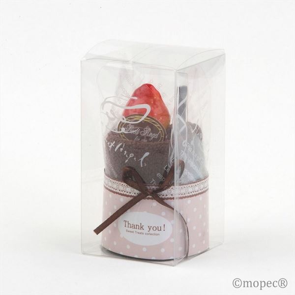 Toalla de pastel chocolate con topitos